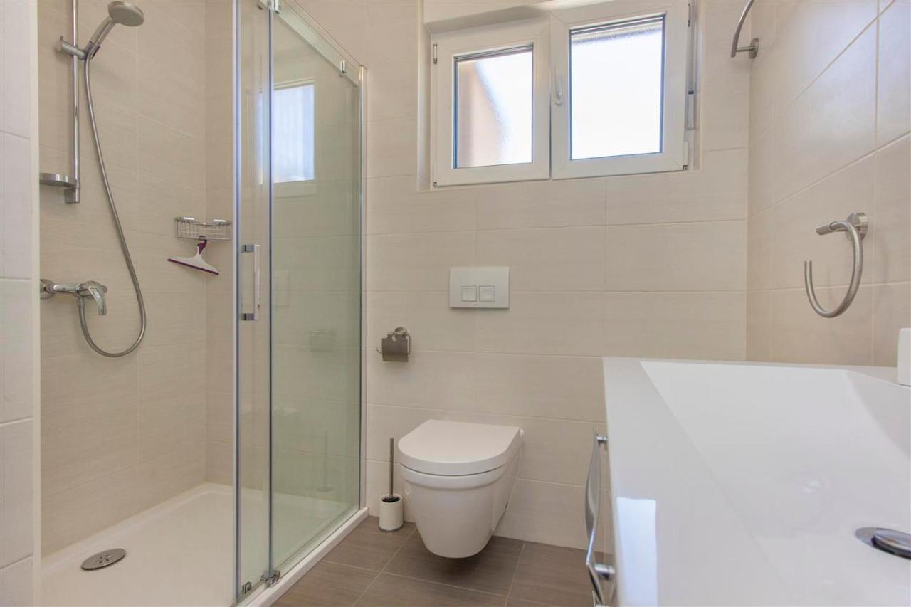 Villa Top Of Murter, Two Bedroom Apartment ภายนอก รูปภาพ