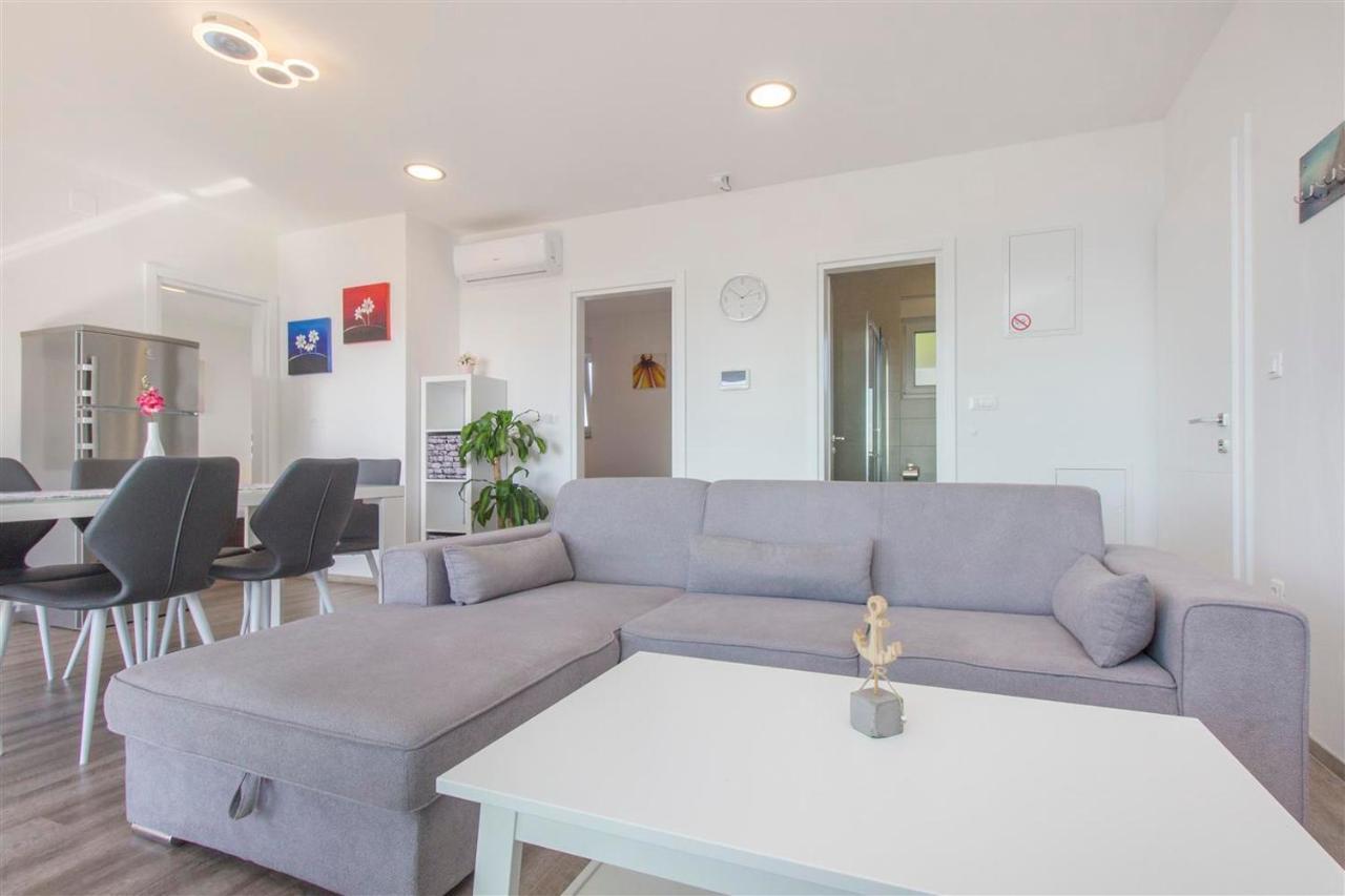 Villa Top Of Murter, Two Bedroom Apartment ภายนอก รูปภาพ